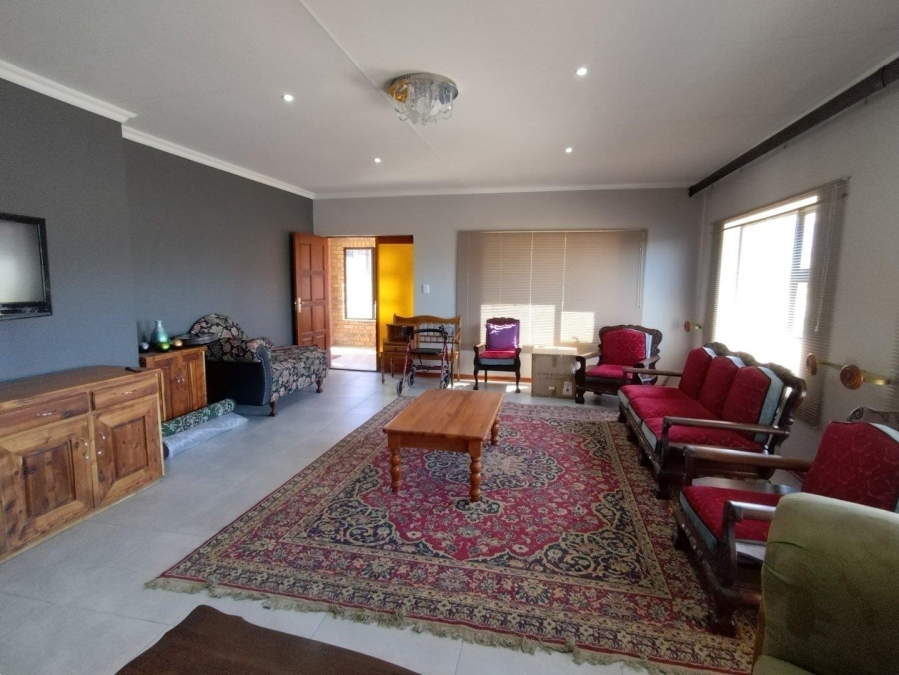 3 Bedroom Property for Sale in Wavecrest Eastern Cape